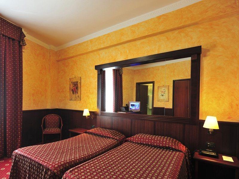 Hotel Regent Rome Extérieur photo